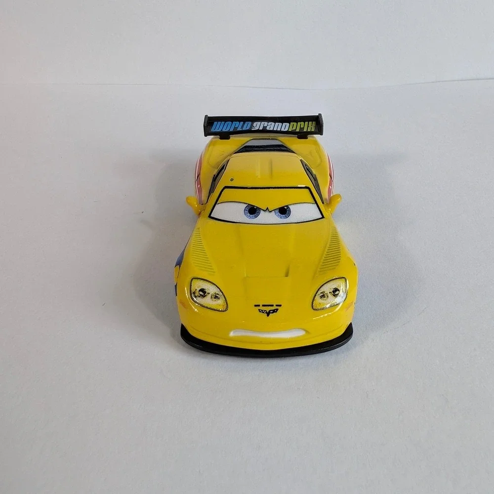 Disney Pixar Cars Jeff Gorvette World Grand Prix Diecast Mattel Yellow Corvette